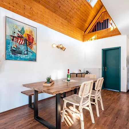 Apartment Elbloft Am Elberadweg Mit Radebeul