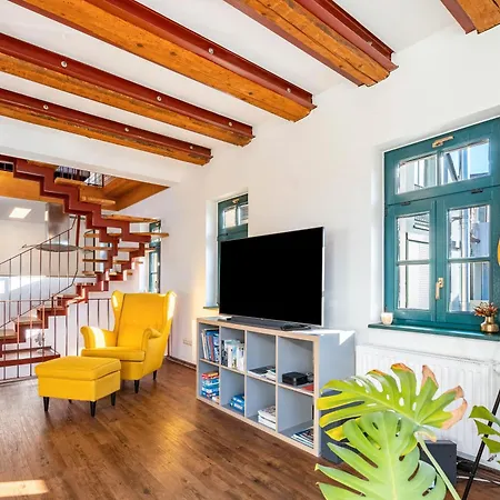 Elbloft Am Elberadweg Mit Apartment *