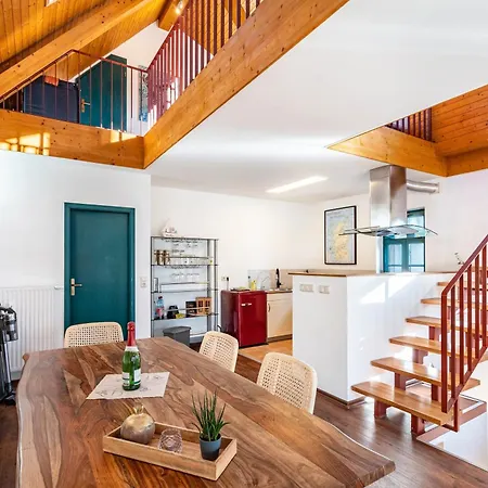 Elbloft Am Elberadweg Mit Apartment *