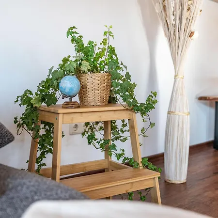 Elbloft Am Elberadweg Mit Apartman *